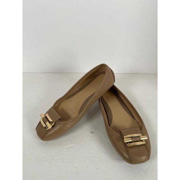 Michael Kors Size 6.5 Tan Balletcore Flats Leather Ballet Gold Buckle Detail - Picture 4 of 13